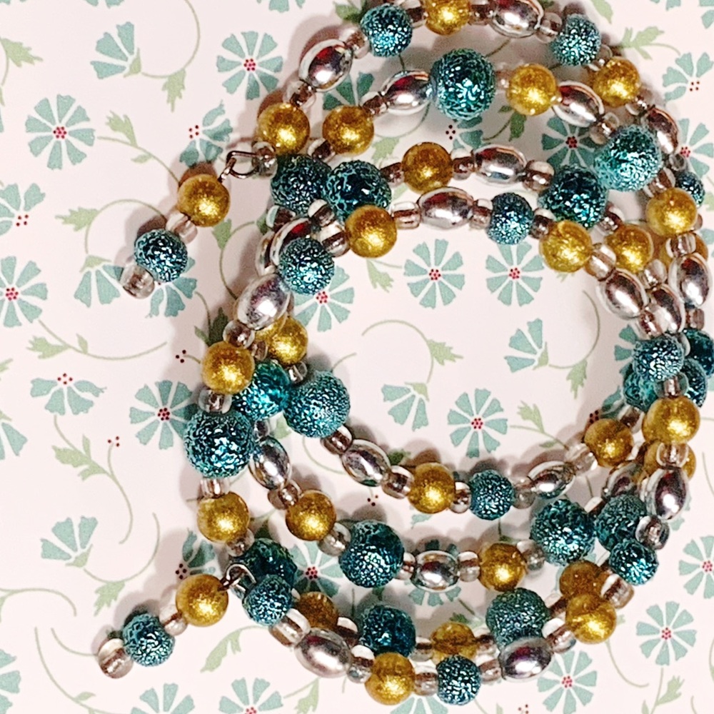 ✨ 3/25$ stretchy beaded bracelet